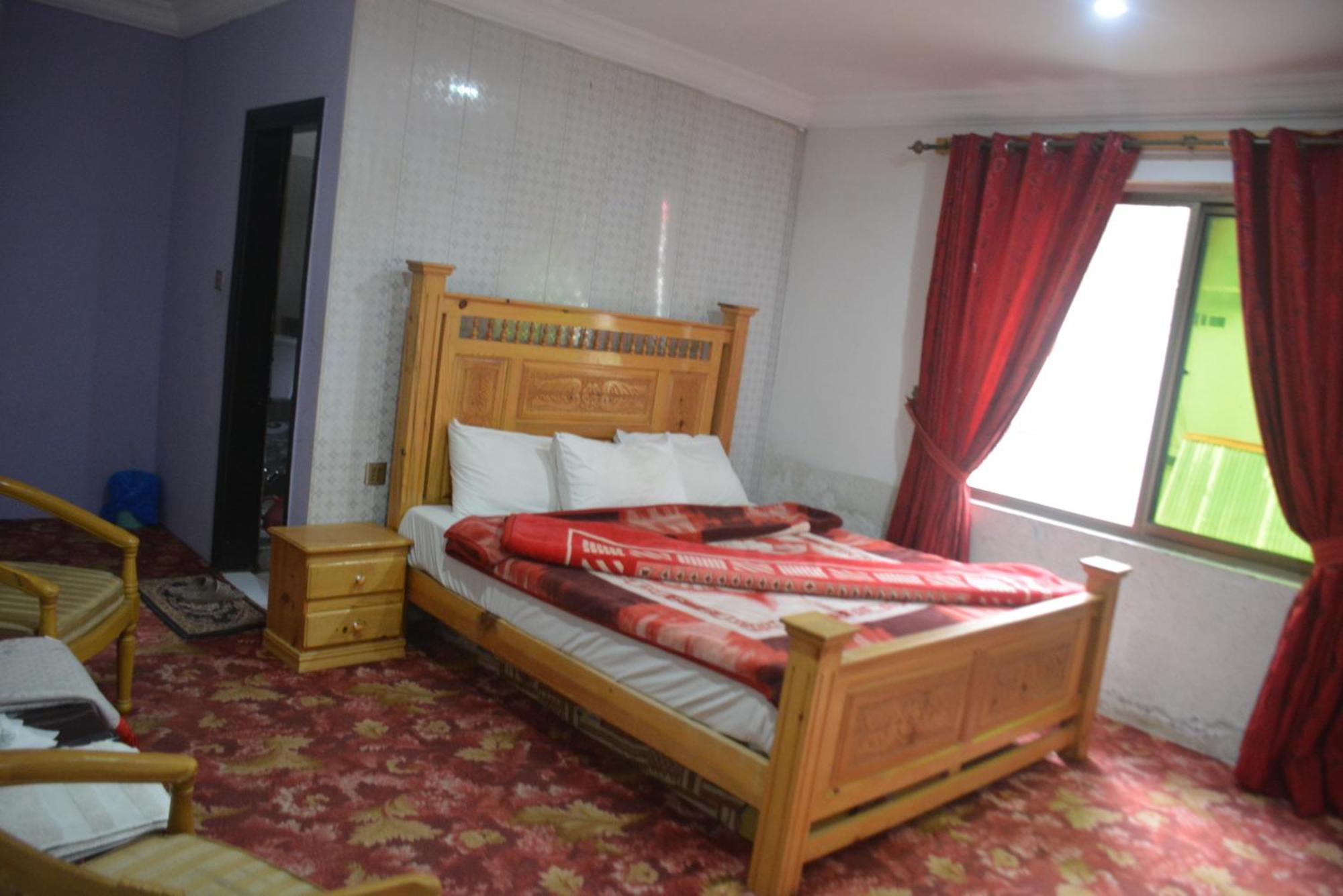 Hotel Pine Hills, Naran Exterior foto