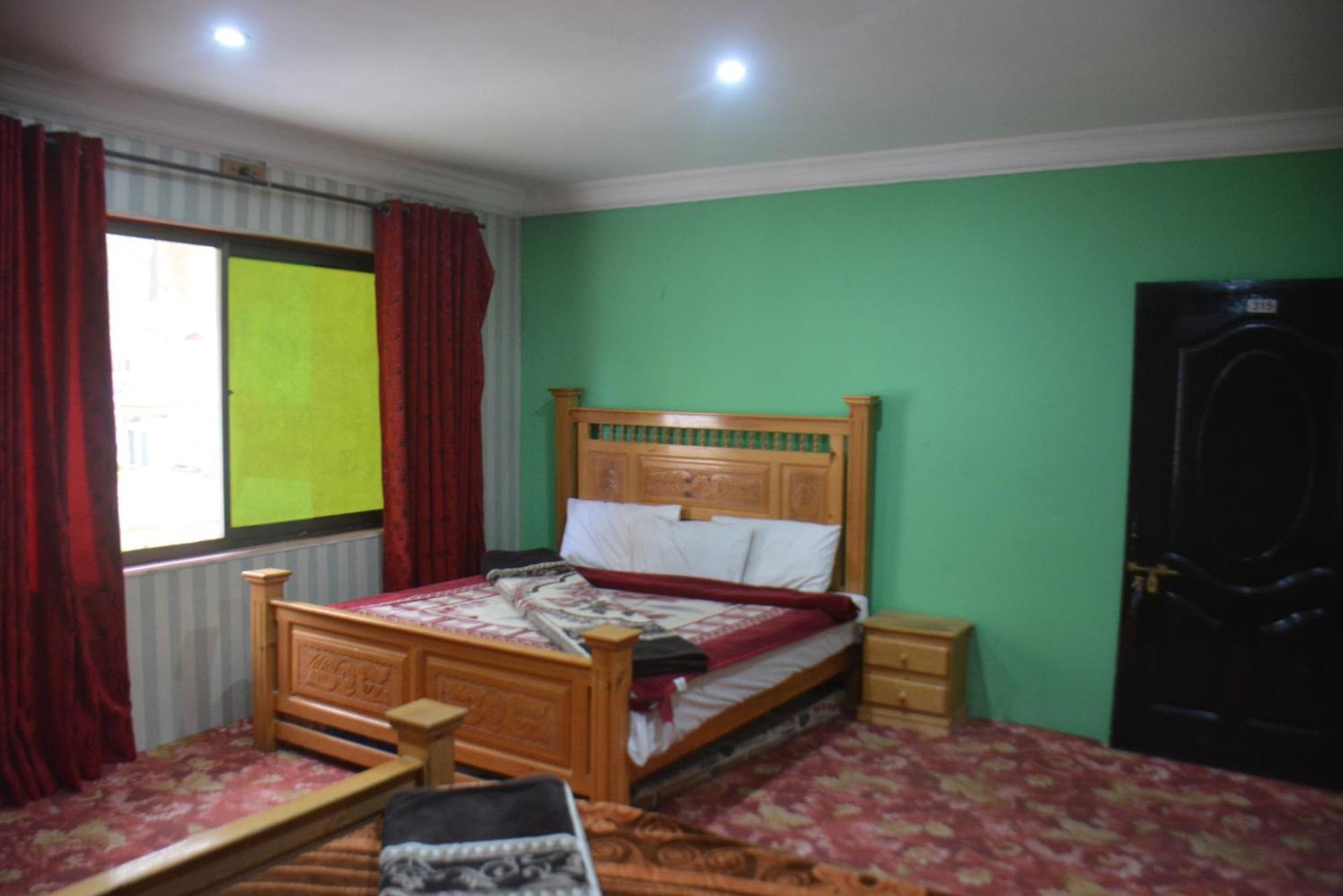 Hotel Pine Hills, Naran Exterior foto